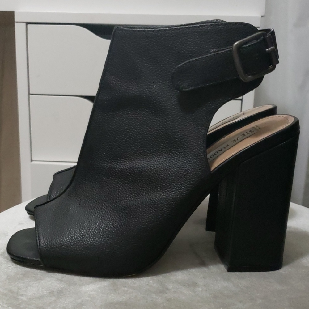 Leather Peep Toe  Sandals